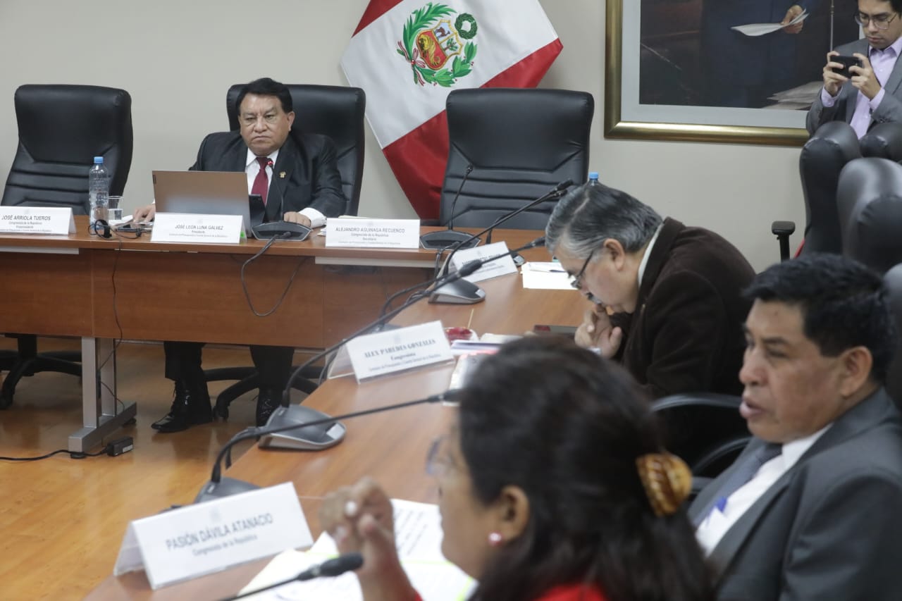 CTS: Docentes universitarios recibirán el 100 % de su remuneración