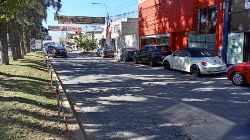 SEDAPAR INSTALA COLECTOR PARALELO PARA RESOLVER OCURRENCIA DE ATOROS FRECUENTES EN LA AVENIDA QUIÑONEZ – YANAHUARA